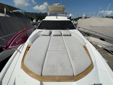 Azimut 55 image