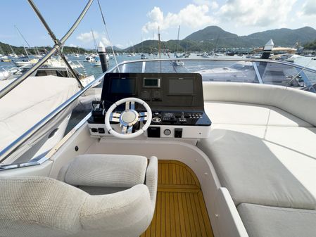 Azimut 55 image