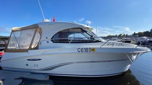 Beneteau Antares 8