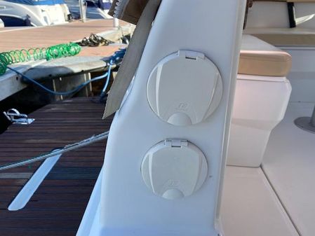Beneteau Antares 8 image