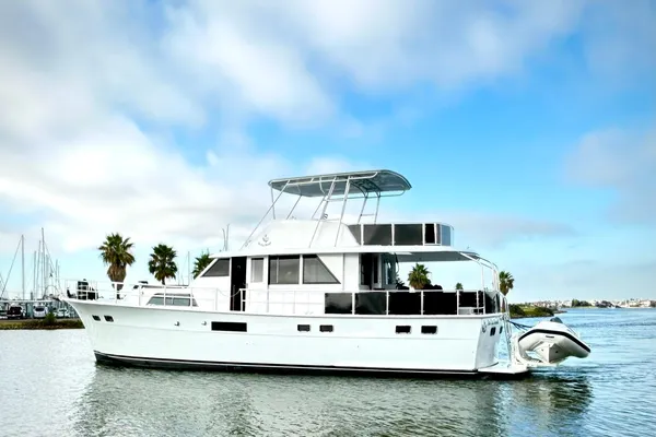 Hatteras 53 Motor Yacht Hard Top image
