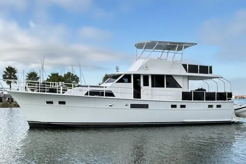 Hatteras 53 Motor Yacht Hard Top image