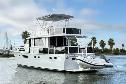Hatteras 53 Motor Yacht Hard Top image