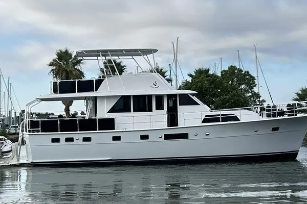 Hatteras 53 Motor Yacht Hard Top image