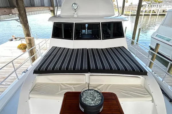 Hatteras 53 Motor Yacht Hard Top image