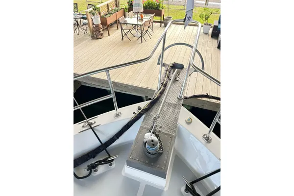 Hatteras 53 Motor Yacht Hard Top image