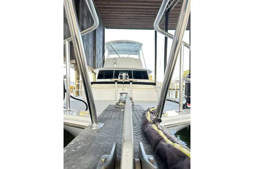 Hatteras 53 Motor Yacht Hard Top image