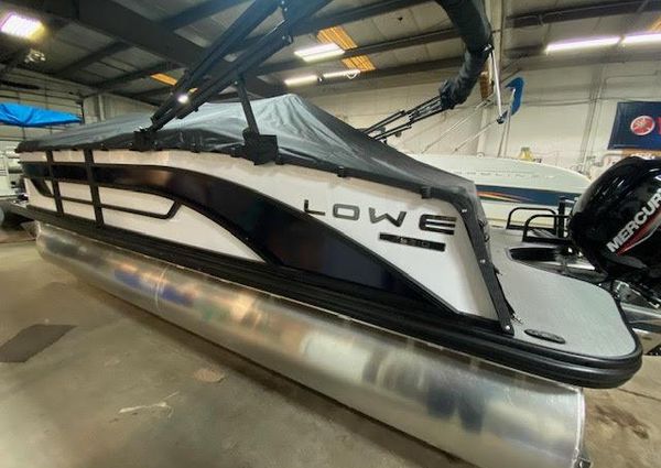 Lowe SS210CL-BED-BOAT- image