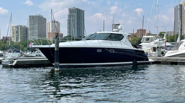 Tiara Yachts 4300 Sovran 