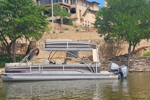 Premier 310 Escalante 