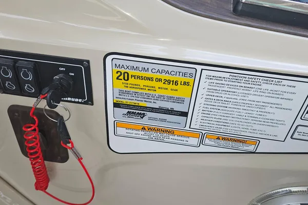 Premier 310 Escalante image