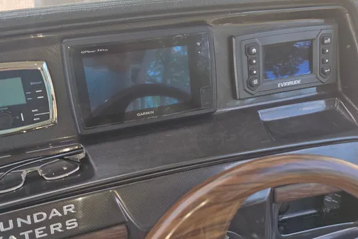 Premier 310 Escalante image