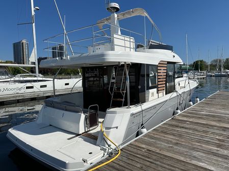 Beneteau SWIFT-TRAWLER-41-FLY image