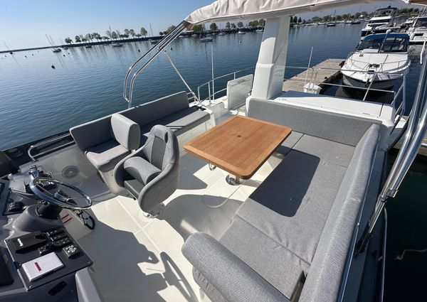 Beneteau SWIFT-TRAWLER-41-FLY image