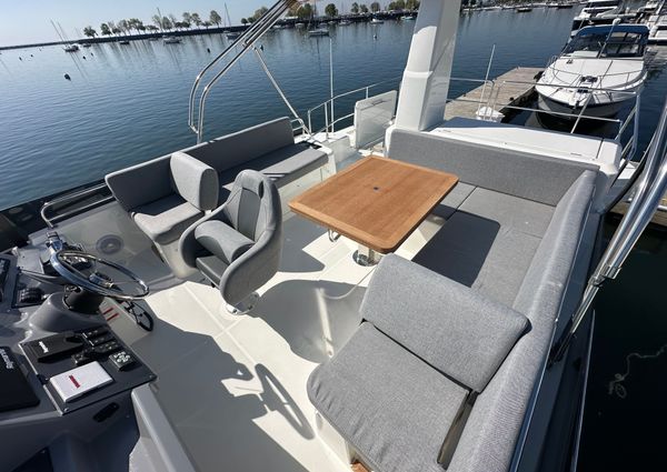 Beneteau SWIFT-TRAWLER-41-FLY image