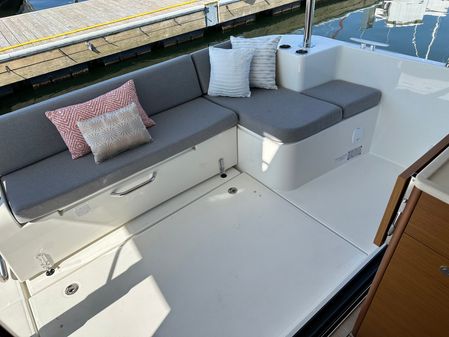 Beneteau SWIFT-TRAWLER-41-FLY image