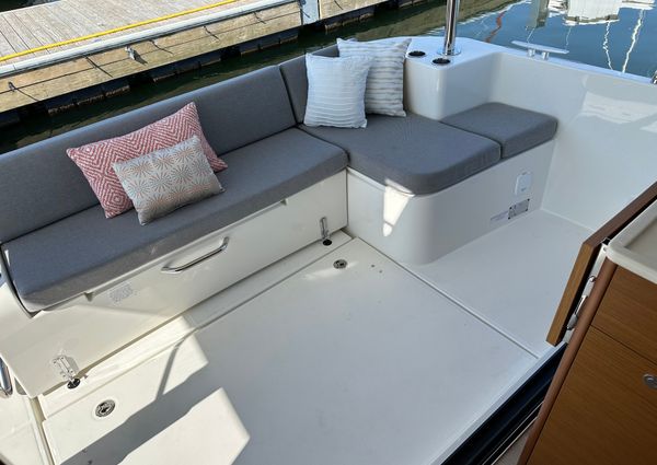 Beneteau SWIFT-TRAWLER-41-FLY image
