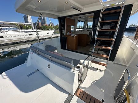 Beneteau SWIFT-TRAWLER-41-FLY image