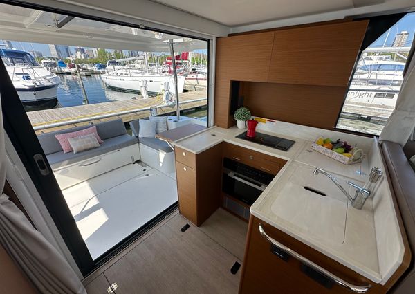 Beneteau SWIFT-TRAWLER-41-FLY image