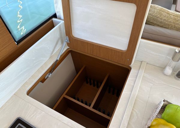 Beneteau SWIFT-TRAWLER-41-FLY image