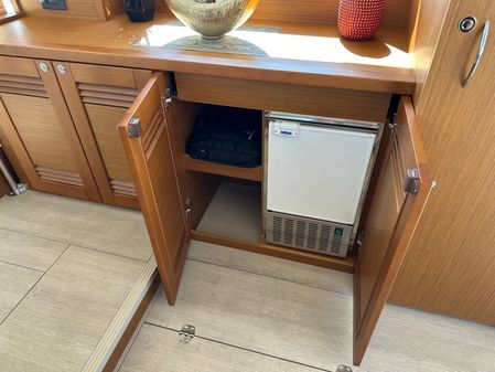 Beneteau SWIFT-TRAWLER-41-FLY image