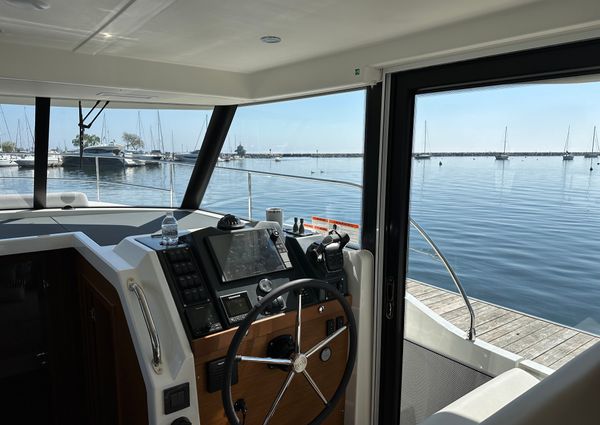 Beneteau SWIFT-TRAWLER-41-FLY image