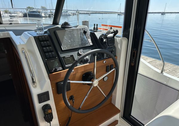 Beneteau SWIFT-TRAWLER-41-FLY image