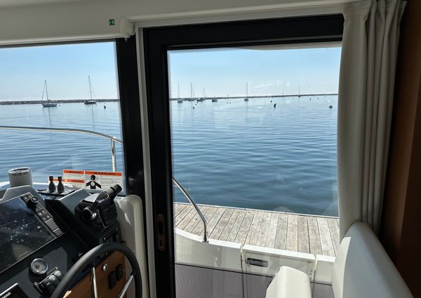 Beneteau SWIFT-TRAWLER-41-FLY image