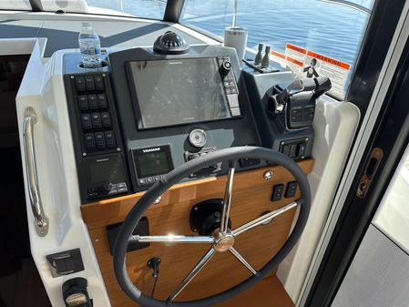 Beneteau SWIFT-TRAWLER-41-FLY image