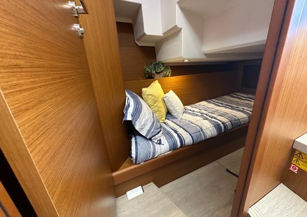 Beneteau SWIFT-TRAWLER-41-FLY image