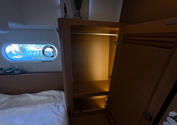 Beneteau SWIFT-TRAWLER-41-FLY image