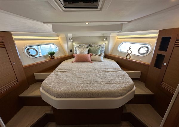 Beneteau SWIFT-TRAWLER-41-FLY image