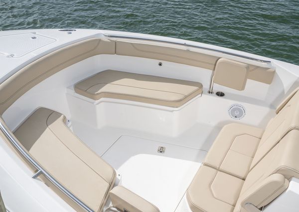 Pursuit S-288-SPORT image