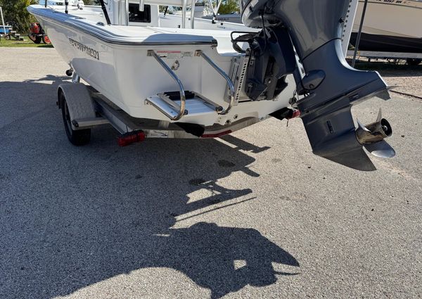 Sportsman ISLAND-BAY-20 image