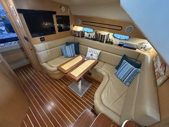 Tiara Yachts 3800 Open image