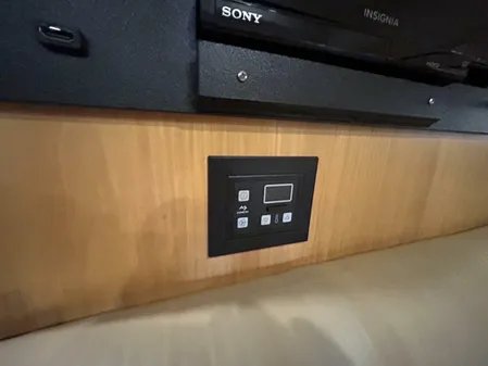 Tiara Yachts 3800 Open image