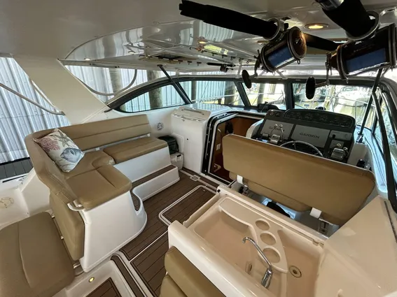 Tiara Yachts 3800 Open image
