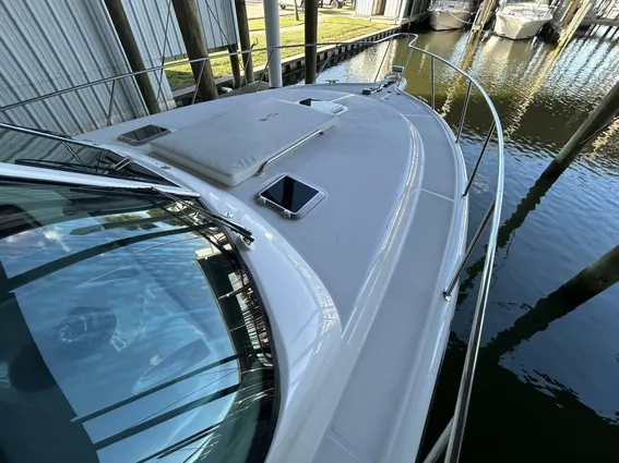 Tiara Yachts 3800 Open image