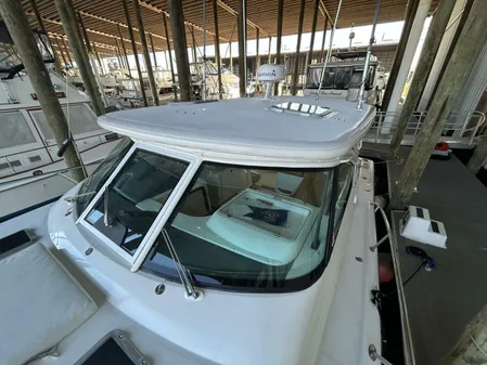 Tiara Yachts 3800 Open image