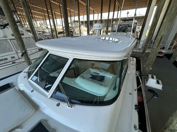 Tiara Yachts 3800 Open image