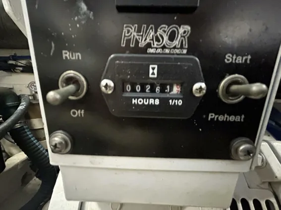 Tiara Yachts 3800 Open image