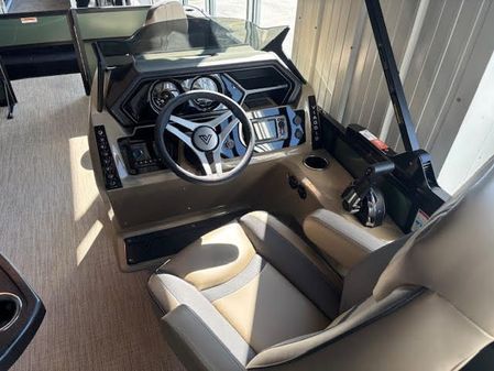 Viaggio X20F-LUXURY-FISH-N-FUN image