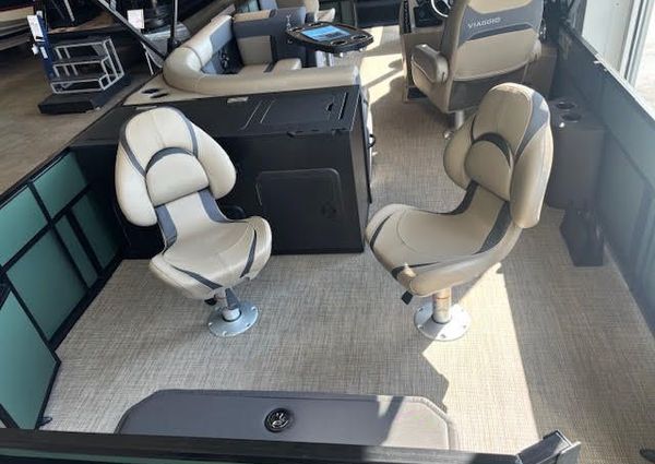 Viaggio X20F-LUXURY-FISH-N-FUN image