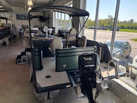 Viaggio X20F-LUXURY-FISH-N-FUN image