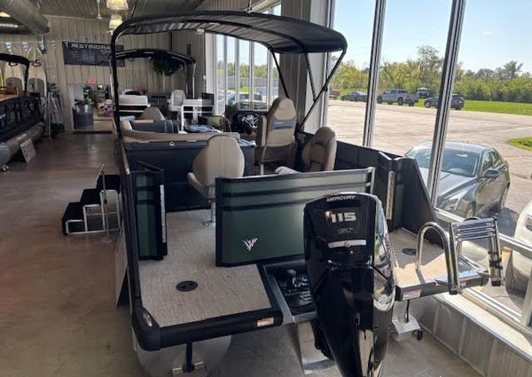 Viaggio X20F-LUXURY-FISH-N-FUN image