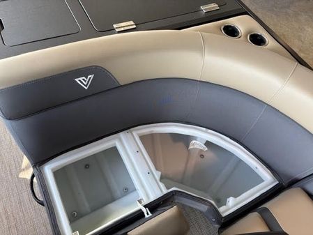 Viaggio X20F-LUXURY-FISH-N-FUN image