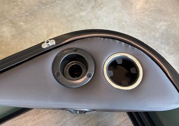 Viaggio X20F-LUXURY-FISH-N-FUN image