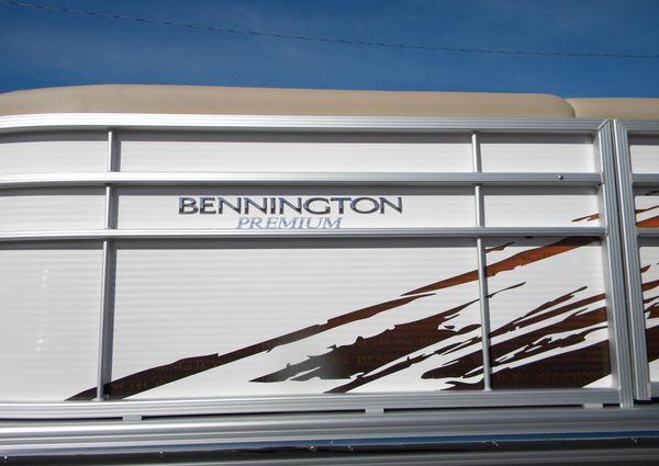 Bennington 23SSBXP image