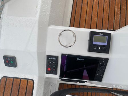 Beneteau OCEANIS-38-1 image