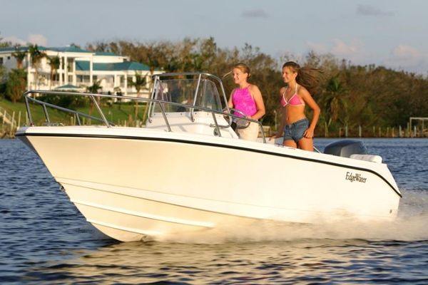 Edgewater 170CC Center Console - main image